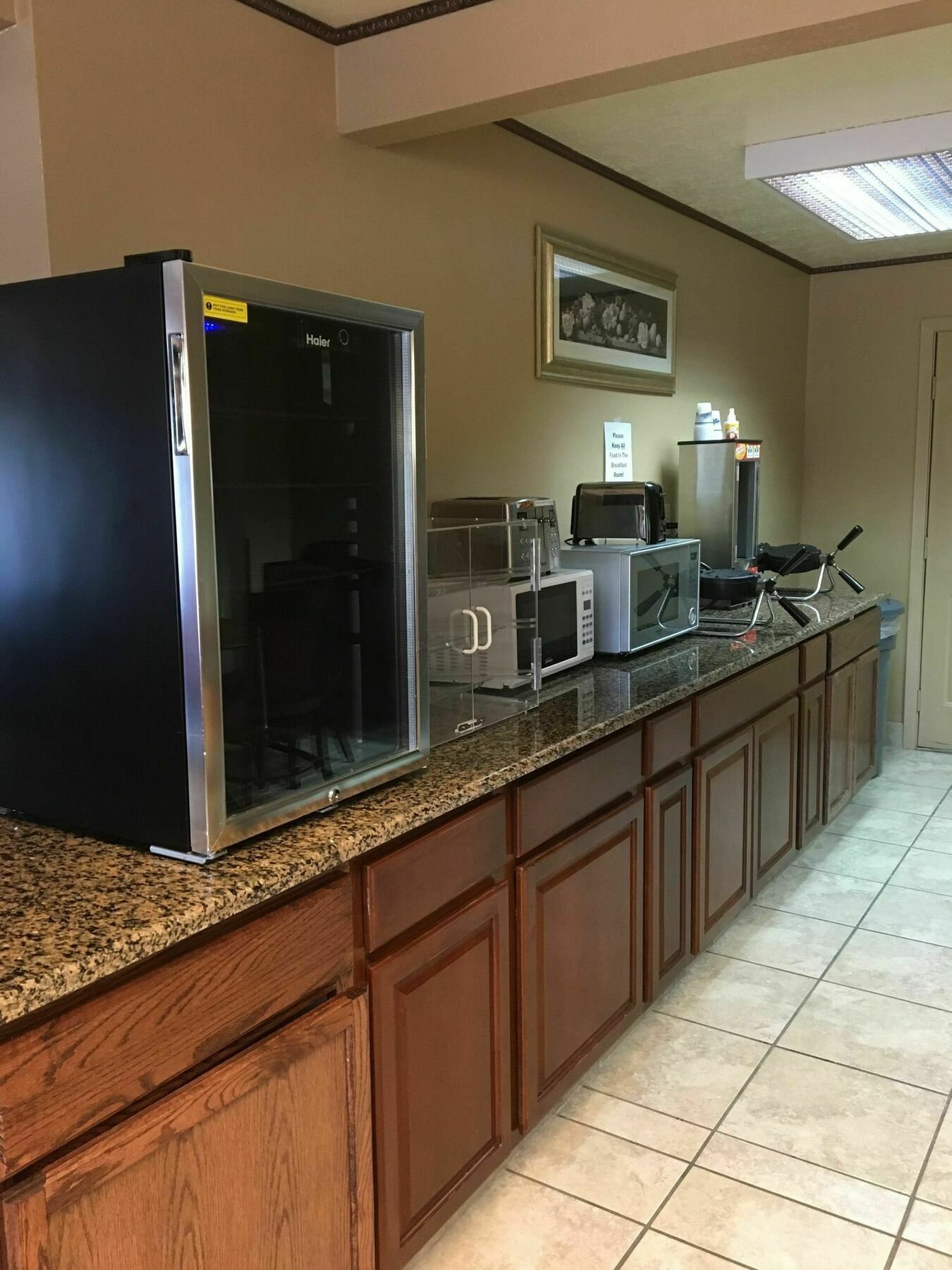 Americas Best Value Inn & Suites Ft Collins E At I-25 Fort Collins Exterior foto